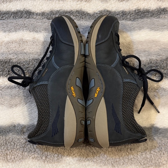 Dansko Paisley Waterproof Navy Shoes - Picture 7 of 10